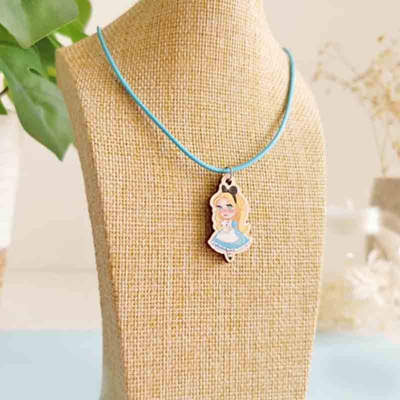 ProductImage_WooCommerce_Necklace_Alice1